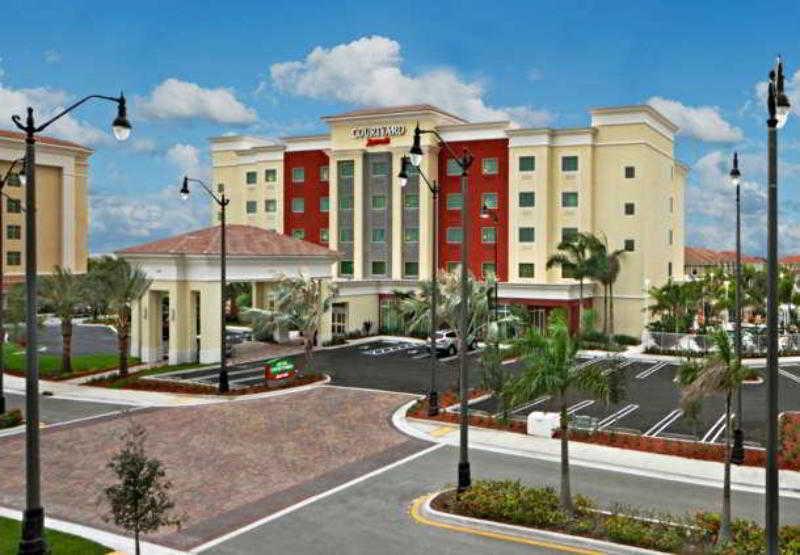Courtyard By Marriott Miami Хомстед Экстерьер фото