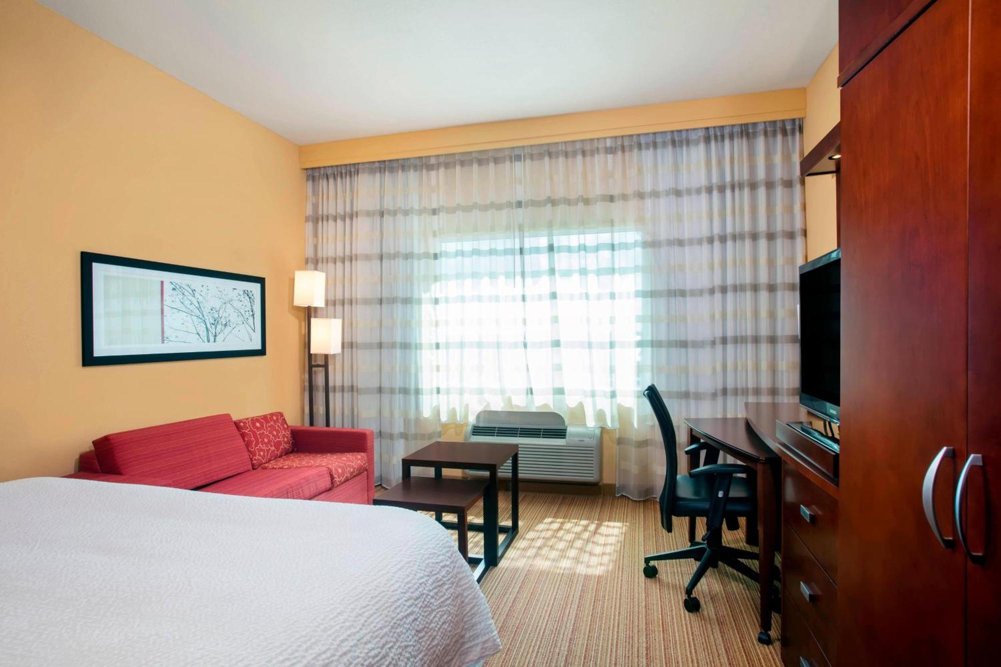 Courtyard By Marriott Miami Хомстед Экстерьер фото