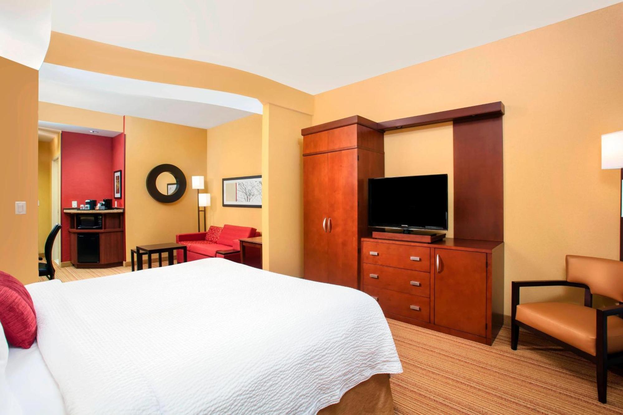 Courtyard By Marriott Miami Хомстед Экстерьер фото