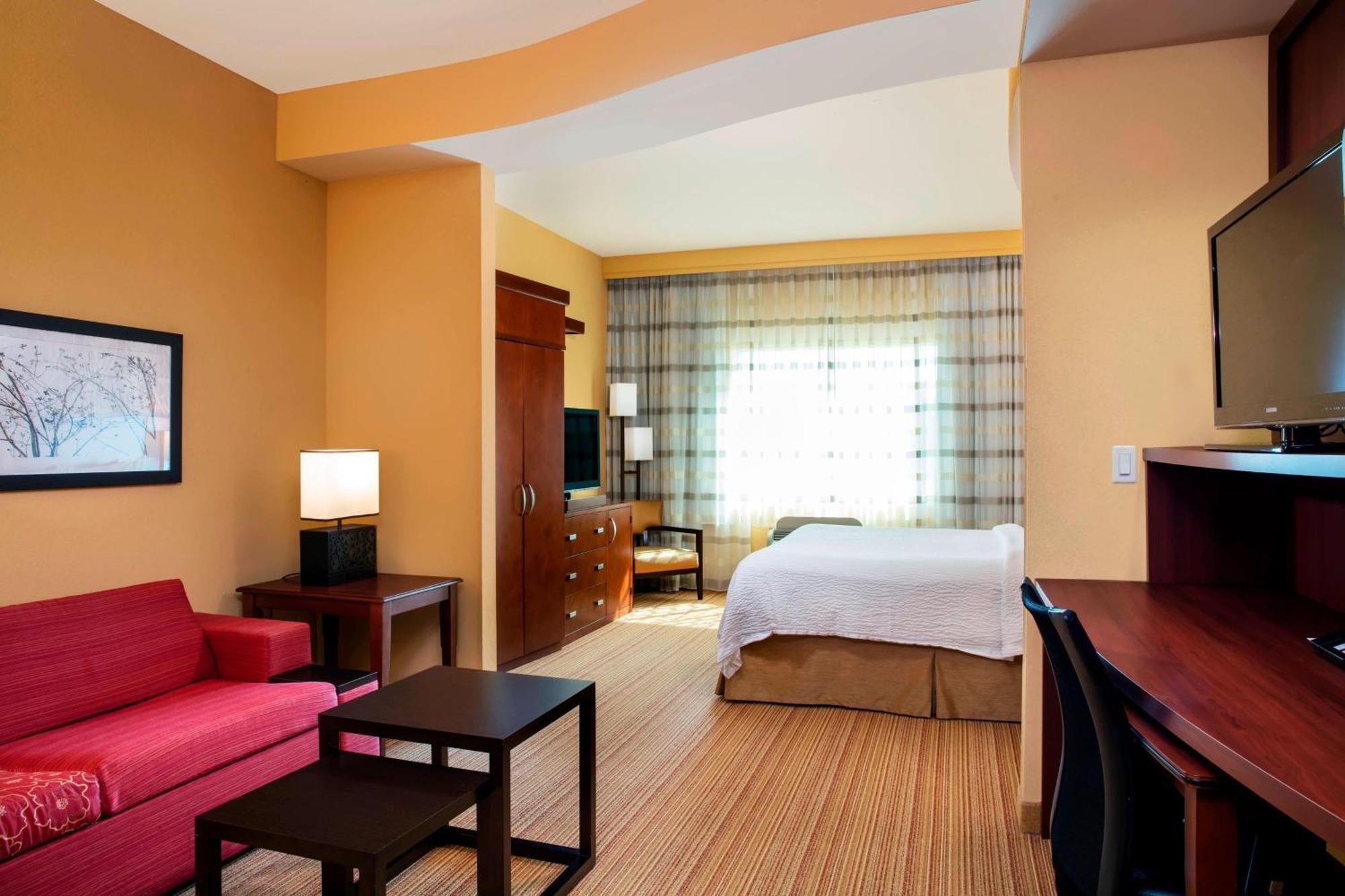 Courtyard By Marriott Miami Хомстед Экстерьер фото