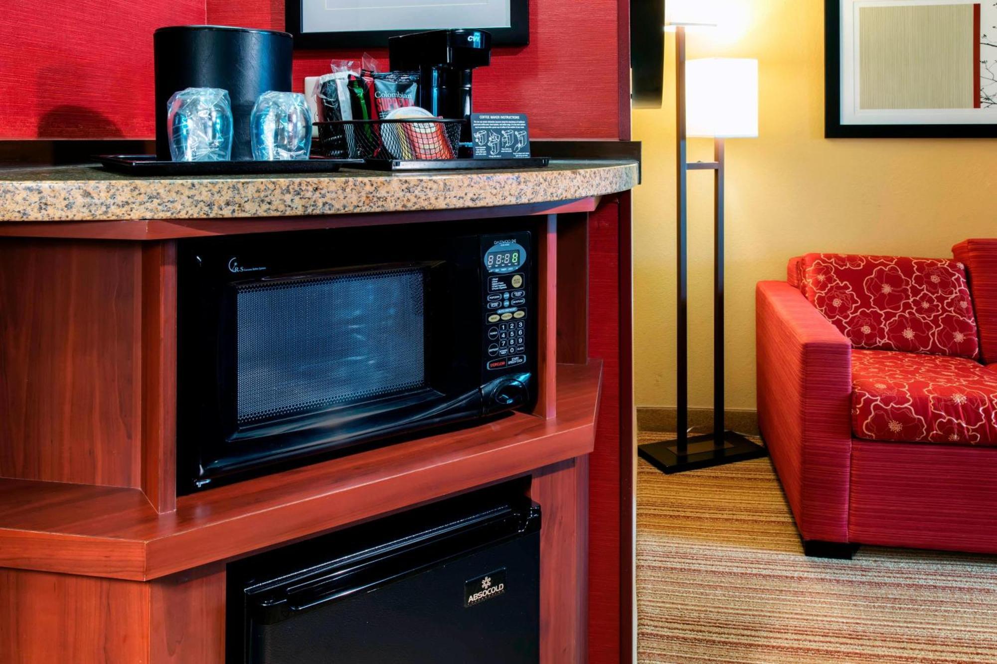 Courtyard By Marriott Miami Хомстед Экстерьер фото