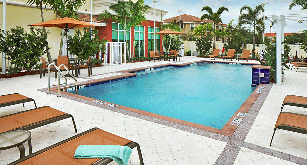 Courtyard By Marriott Miami Хомстед Экстерьер фото